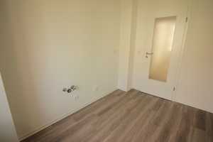 3-Raumwohnung mit Balkon und Dusche in Siegmar – Sterzelstraße 15, 9117 Chemnitz – Vorschaubild 5