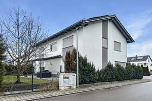 Großzügiges Einfamilienhaus in Ergolding – Die vollständige Adresse der Immobilie erhältst du vom Anbieter., 84030 Ergolding – Vorschaubild 1