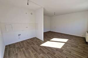 1-Zimmer-Wohnung im 2. Obergeschoss zu vermieten – Ringstraße 135, 4209 Grünau-Mitte, Leipzig – Vorschaubild 4