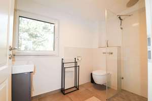Exklusives Townhouse (KfW-55) mit Dachterrasse, Designküche & Top-Anbindung in Hamburg-Oldenfelde – Die vollständige Adresse der Immobilie erhältst du vom Anbieter., 22147 Rahlstedt, Hamburg – Vorschaubild 22
