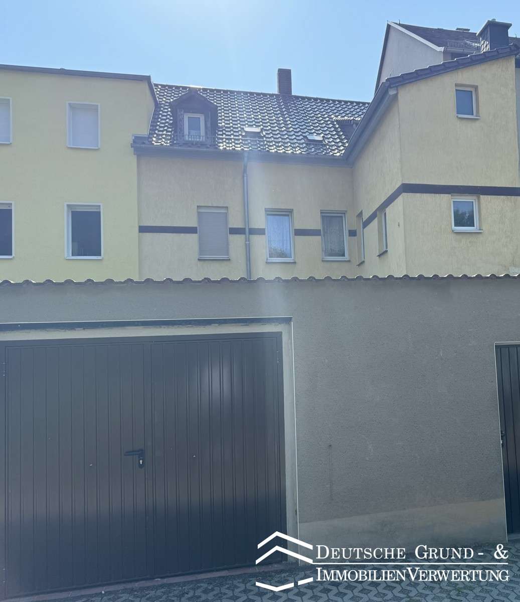 solides Objekt mit viel Platz, Innenhof und Garage ideal für ein oder zwei Familien, Altenburger Land Kreis – Bild 2