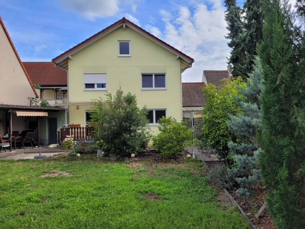 Immobilie in St. Leon-Rot - Käuferprovisionsfrei! 2 Häuser auf einem  557 m² großen Grundstück in ruhiger Lage! - Bild 1