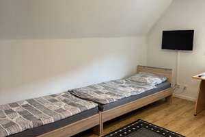 Siegen Weidenau/ 8 Gehminuten zur Uni / Möbliertes Zimmer od. Ferienwhg. frisch saniertem Wohnhaus – Ludwigstr. 36, 57076 Weidenau, Siegen – Vorschaubild 14