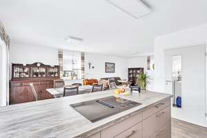 Wohntraum mit Stil und Energieeffizienz!
Neuwertiges KfW-55-Einfamilienhaus mit moderner Ausstattun – Die vollständige Adresse der Immobilie erhältst du vom Anbieter., 92421 Schwandorf – Vorschaubild 13