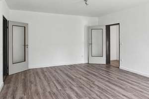 Mönchengladbach - helle 2-Zimmer-Wohnung mit Balkon in zentraler Wohnlage – Die vollständige Adresse der Immobilie erhältst du vom Anbieter., 41239 Schrievers, Mönchengladbach – Vorschaubild 2