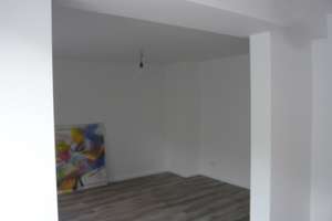 Wunderschöne Dachgeschoss-Wohnung inkl. EBK im Zooviertel! – Ahnfeldstr. 69, 40239 Düsseltal, Düsseldorf – Vorschaubild 3