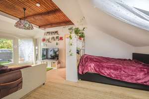 Laurensberg!
Teilweise vermietetes Wohnhaus mit Garage in bevorzugter Lage – Die vollständige Adresse der Immobilie erhältst du vom Anbieter., 52074 Laurensberg (Statistischer Bezirk), Aachen – Vorschaubild 17