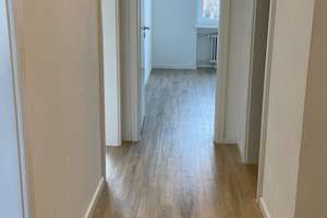 Komplett sanierte 3-Zimmer-Wohnung mit gr. Balkon in ruhiger Lage zu vermieten – Tribünenweg 23, 22111 Horn, Hamburg – Vorschaubild 2