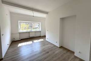 Sanierte, sonnige 2-Zimmer Wohnung, auch gewerblich nutzbar,  in Berlin-Lankwitz (Steglitz) – Die vollständige Adresse der Immobilie erhältst du vom Anbieter., 12247 Lankwitz, Berlin – Vorschaubild 19