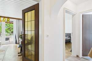 Gepflegte 3 Zimmer Wohnung mit Balkon in begehrter Lage von München Bogenhausen – Die vollständige Adresse der Immobilie erhältst du vom Anbieter., 81927 Englschalking, München – Vorschaubild 4