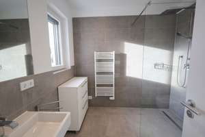 Modernes Penthouse # 211 mit 4 Zimmern und 144 m² Wohnfläche – attraktive Kapitalanlage in Hadern! – Die vollständige Adresse der Immobilie erhältst du vom Anbieter., 81375 Neuhadern, München – Vorschaubild 9