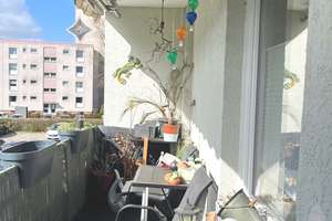 Mettenhof: Wohnung in gepflegtem Zustand mit 4 Zimmern und Loggia