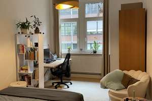 Sanierte 2 ZKB mit  Dielenböden und Wohnküche in stilvollem Altbau! – 68169 Neckarstadt-West, Mannheim – Vorschaubild 2