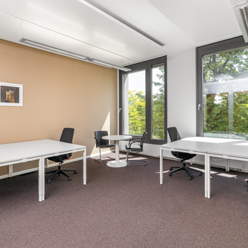 Sofort nutzbare Büros in allen Größen in Regus Theresienhöhe