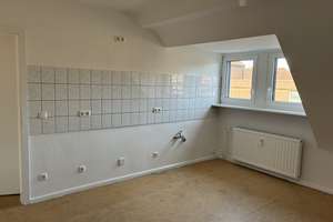 Großzügig geschnittene 3-Zimmer-Wohnung mit Klimaanlage! – Saarbrücker Str. 13, 47053 Friemersheim, Duisburg – Vorschaubild 6