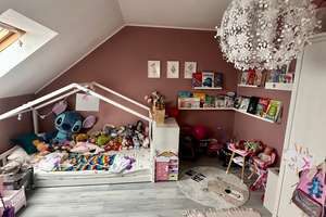 Umfangreich saniertes Einfamilienhaus mit großem Grundstück in Duisburg-Homberg – Die vollständige Adresse der Immobilie erhältst du vom Anbieter., 47198 Hochheide, Duisburg – Vorschaubild 18