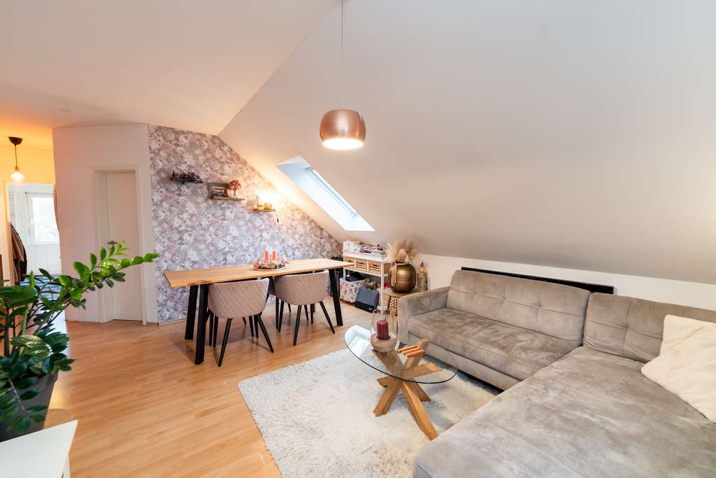 Immobilie in Mühlenbecker Land - Einfamilienhaus mit Einliegeroption – 7 Zimmer auf ca. 158 m² - Bild 2