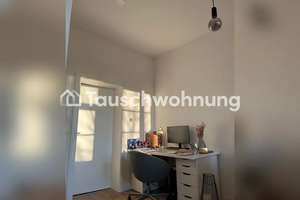 Tauschwohnung: Schöne 2-Raum Wohnung mit Balkon gegen 3-Raum Wohnung