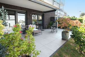 JA, zur attraktiven 2-Zimmer-Eigentumswohnung mit Terrasse, Aufzug und TG-Stellplatz Nähe Klinikum