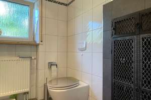 **  Großes EFH mit sep. zugänglicher ELW / Geschäftsbereich - TOP Lage  ** – Die vollständige Adresse der Immobilie erhältst du vom Anbieter., 86356 Neusäß – Vorschaubild 8