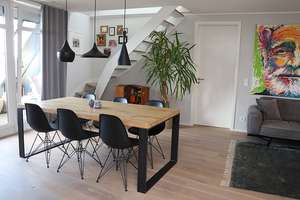 Exklusive Maisonettwohung im Dachgeschoss (5-Zimmer) mit Einbauküche in Düsseldorf