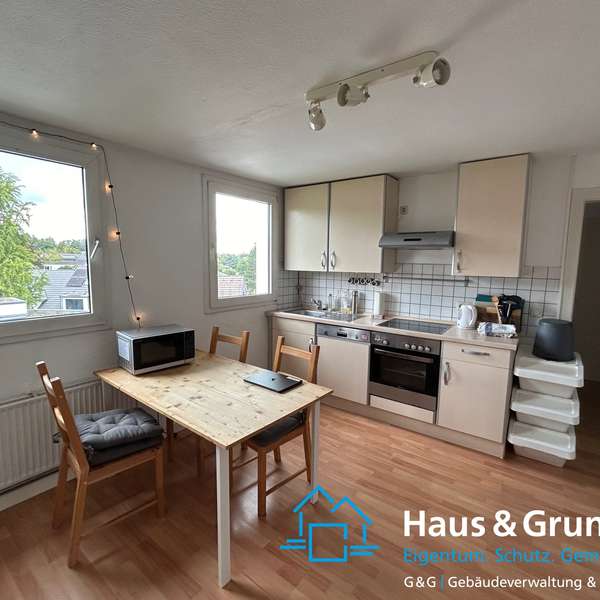 *** schöne, helle 2-Zimmer-Wohnung in Aachen-Laurensberg ***