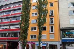 3 Zimmer Whg mit großem 18qm Südbalkon, Nähe Theresienwiese, Bad m Fenster-- LEER