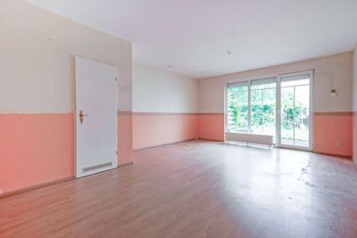 Zuhause im Grünen – Gepflegte 3,5-Zimmer-Wohnung mit Terrasse und Einbauküche