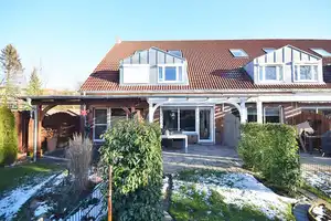 Bezugsfertiges Reihenmittelhaus mit Wohlfühlcharakter – Stormarn (Kreis) – Vorschaubild 3