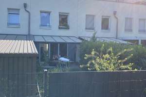 Schönes 5-Zimmer-Reihenhaus mit Einbauküche in Wiesbaden – Die vollständige Adresse der Immobilie erhältst du vom Anbieter., 65199 Dotzheim, Wiesbaden – Vorschaubild 2