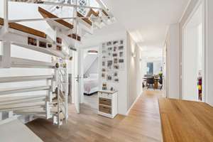 Traumhafte 5,5 Zi. DG-Maisonette Wohnung mit Neubaufeeling in ruhiger Lage in Trudering – Die vollständige Adresse der Immobilie erhältst du vom Anbieter., 81825 Waldtrudering, München – Vorschaubild 15