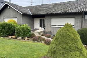 Einfamilienhaus (Bungalow) mit Garage in Brüggen, vollständig renoviert und saniert