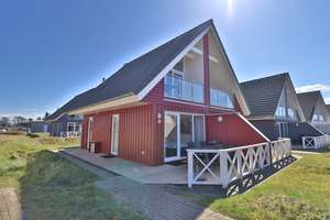 Maritimes Ferienidyll in der Marina Wendtorf: stilvolle DHH in ruhiger Lage mit Sauna und Loggia – Die vollständige Adresse der Immobilie erhältst du vom Anbieter., 24235 Wendtorf – Vorschaubild 1