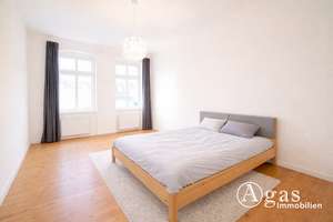Charmante 2-Zi-Altbauwohnung mit Balkon in ruhiger Hinterhauslage – Die vollständige Adresse der Immobilie erhältst du vom Anbieter., 10439 Prenzlauer Berg, Berlin – Vorschaubild 2