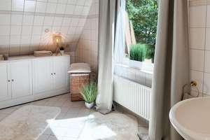 Ein Haus für's ganze Leben: Luxuriöses Wohnen mit Aufzug in bester Lage – Die vollständige Adresse der Immobilie erhältst du vom Anbieter., 33659 Senne, Bielefeld – Vorschaubild 16