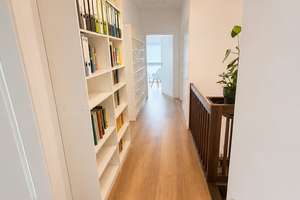 Neuwertige Doppelhaushälfte in Hamburg-Oldenfelde | 157 m² · 6 Zimmer · Südwest-Garten – Die vollständige Adresse der Immobilie erhältst du vom Anbieter., 22147 Rahlstedt, Hamburg – Vorschaubild 8