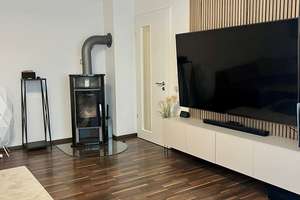 Große 2-Zimmer Wohnung mit Kamin, Einbauküche & Stellplätze -  Kriegshaber Nähe Uni Klinikum – Von-Willibald-Straße 12b, 86156 Kriegshaber, Augsburg – Vorschaubild 3