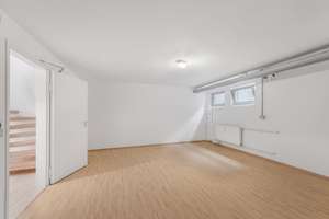 Familienfreundliches "Haus-im-Haus" mit 3,5 Zimmern und sonniger Westterrasse mit Garten – Die vollständige Adresse der Immobilie erhältst du vom Anbieter., 81925 Oberföhring, München – Vorschaubild 11