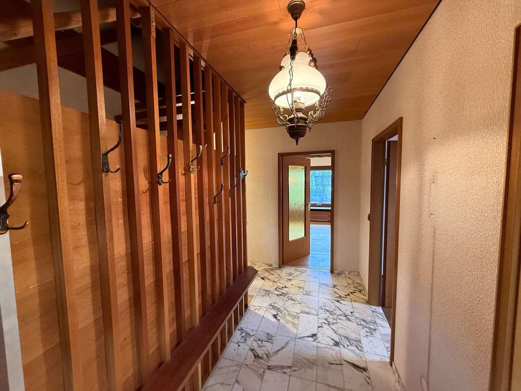 Immobilie in Lebach - Freihstehendes Einfamilienhaus in guter Lage von Lebach-Eidenborn - Bild 4