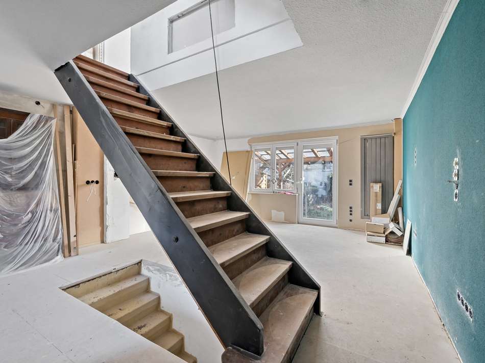 Treppenaufgang zu OG