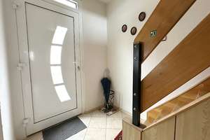 Solides 1-2 Familienhaus mit Ausbaureserve und Hof – perfekt für Familien oder kreative Selbstgestal – Die vollständige Adresse der Immobilie erhältst du vom Anbieter., 68794 Oberhausen-Rheinhausen – Vorschaubild 4