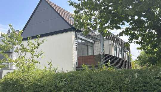 Bild von Moderne 1 2 3 Mehrgenerationen Villa südlich Schloß Wolfsgarten, Egelsbach