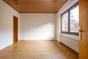 Preisgünstiges Eigenheim zum Sanieren – Die vollständige Adresse der Immobilie erhältst du vom Anbieter., 32312 Lübbecke – Vorschaubild 5