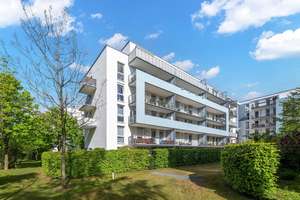 Seltene 2-Zimmer-Wohnung mit Terrasse u. EBK - TOP Innenstadtlage