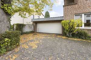 Property thumbnail 12