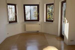  barrierefreie 4,5 Zimmer EG-Wohnung mit 2 Balkonen in Reutlingen-Gönningen – Gielsbergweg 6, 72770 Gönningen, Reutlingen – Vorschaubild 9