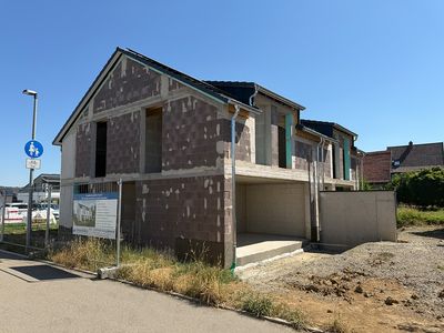 "Mit Bau begonnen - Einzug Frühjahr 2027!" Hochwertige DHH in Gärtringen