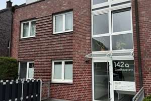 gepflegte 3-Raum-Wohnung mit Balkon und TG-Stellplatz am Köllnischen Wald