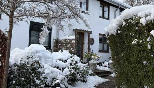 Bild von Großartig gelegenes Reihenhaus in Nienstedten