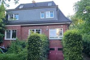 Grüne Oase in urbaner Lage in Hamburg Niendorf - 960 m2 direkt an der U2 (ohne Makler)